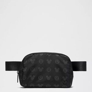 DISNEY X LULULEMON EVERYWHERE BELT BAG REG STRAP 1L CLASSIC BLACK MICKEY NWT